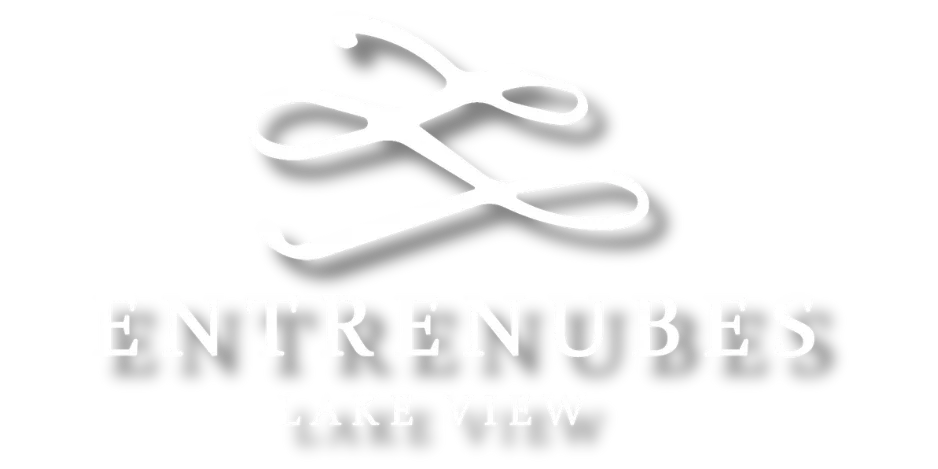 EntreNubes Lake View